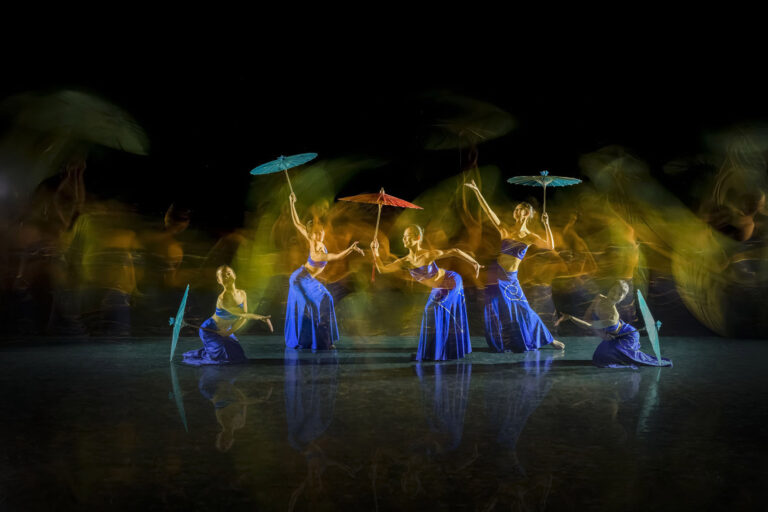 新建文件夹 - Listening to the rain